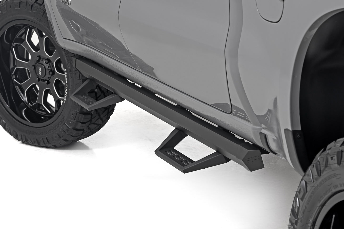 SRL2 Adj Aluminum Step | Crew Cab | Chevy/GMC 1500/2500HD (19-26)