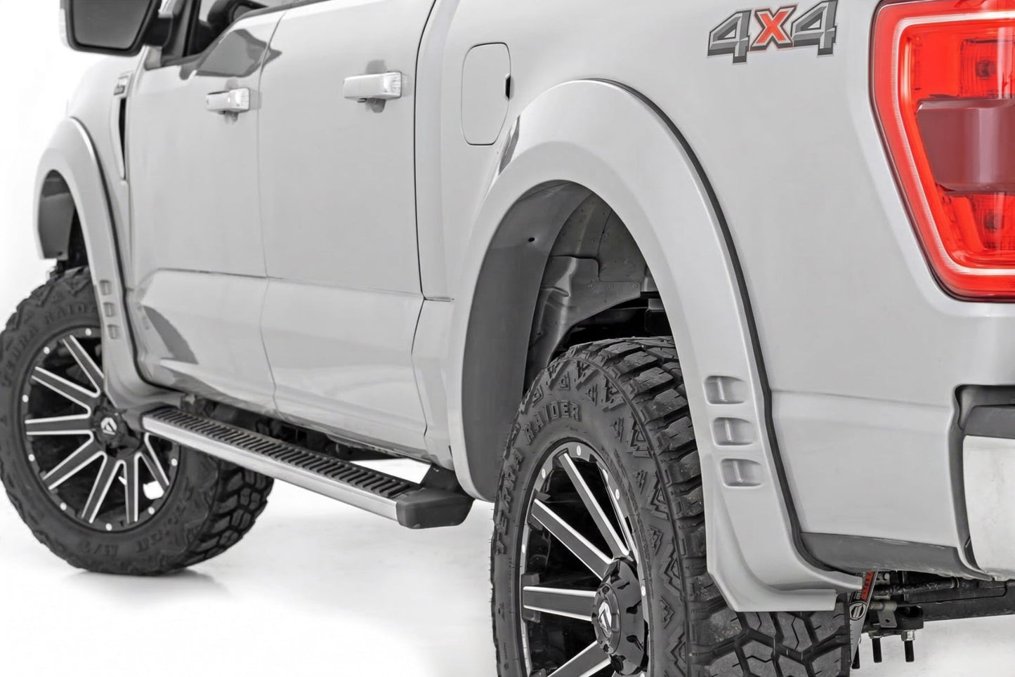 SF1 Fender Flares | UX Ingot Silver Metallic | Ford F-150 2WD/4WD (2021-2026)